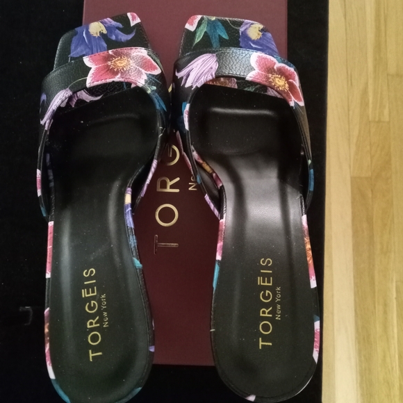 NIB TORGEIS OPEN TOE TROPICAL FLORAL HEELS SIZE 7.5 - Picture 7 of 7